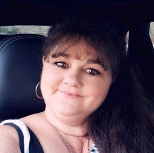 Meet your Posher, Carol